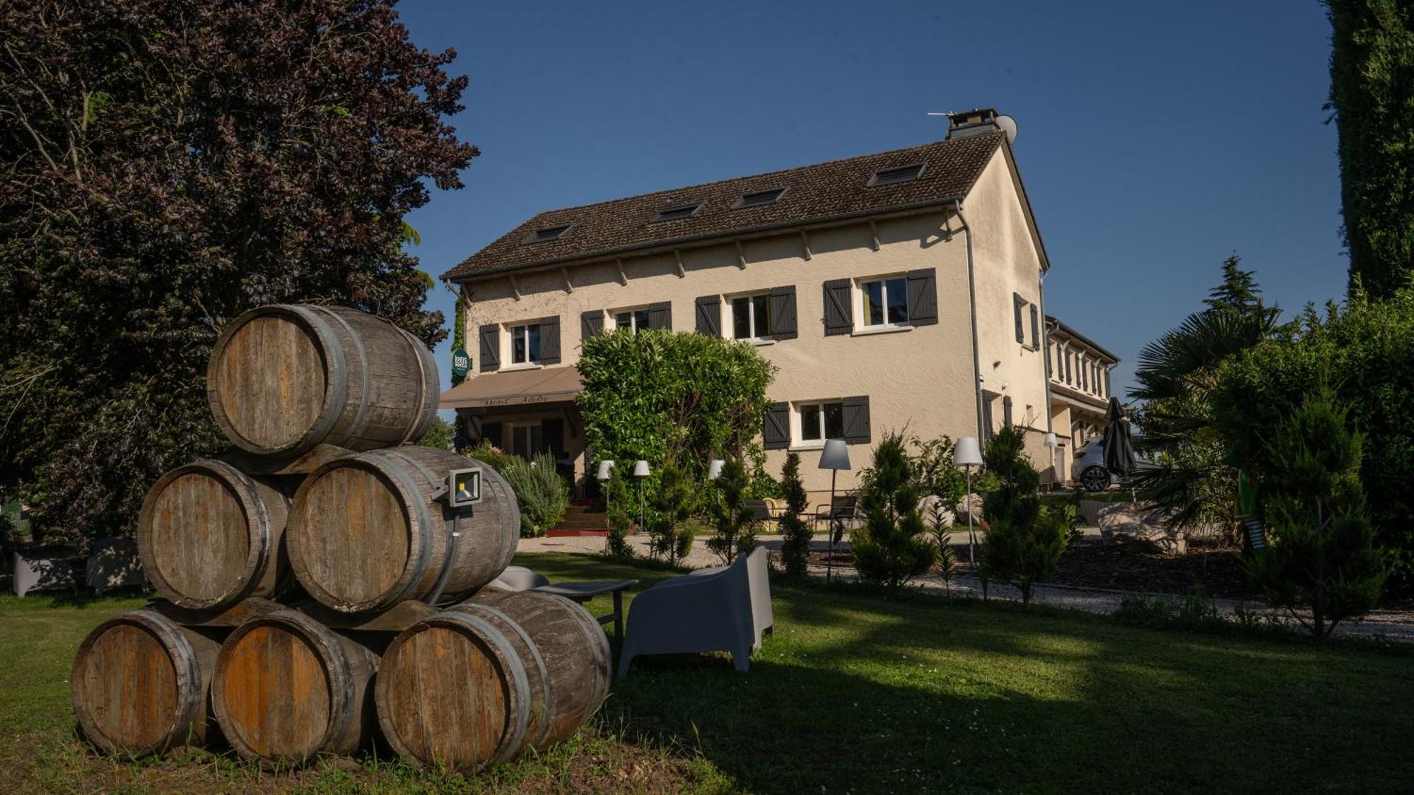Hotel Parc Adelie - Logis Hotels Montagny-les-Beaune Екстер'єр фото