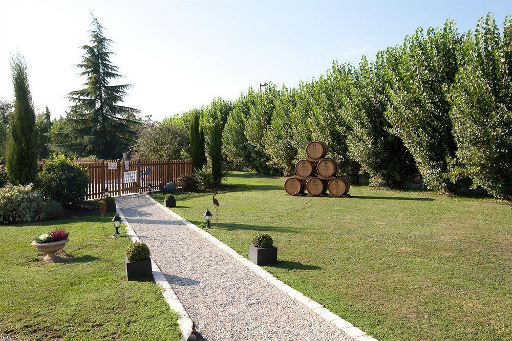 Hotel Parc Adelie - Logis Hotels Montagny-les-Beaune Екстер'єр фото